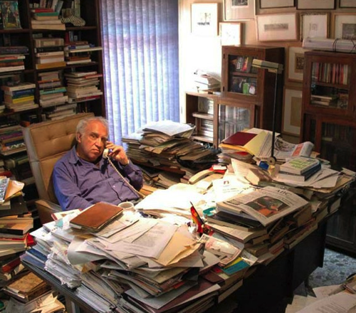 Carlos Monsiváis.png