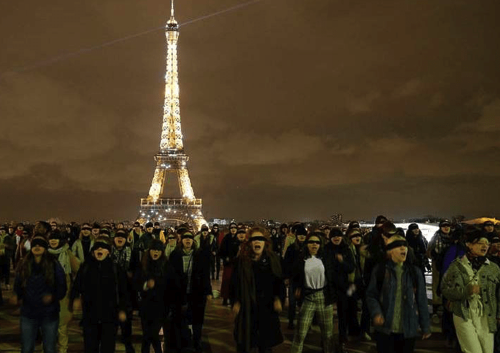 Un violador en tu camino Paris.png